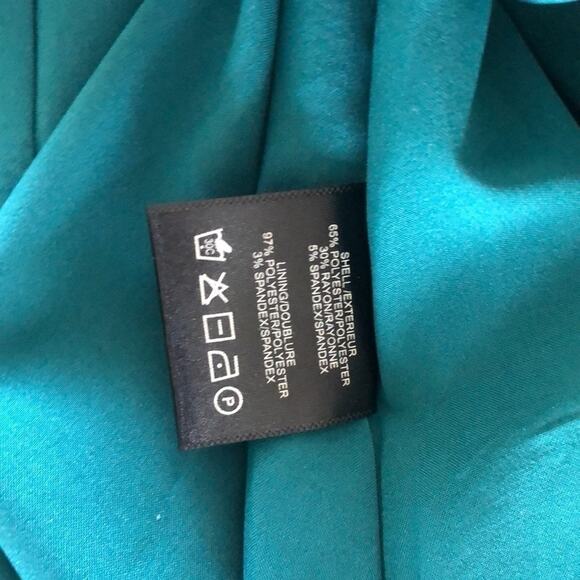 Belle Badgley Miscka Emerald Dress Sz 2 - Picture 11 of 11